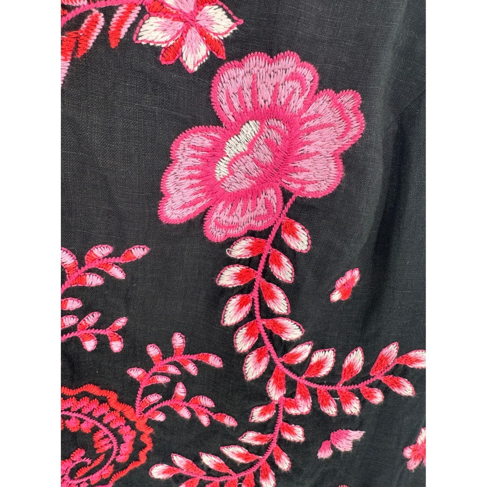 Johnny Was Embroidered Linen Top w
Small Black Pink Floral Paisley Sleeveless - Picture 9 of 9